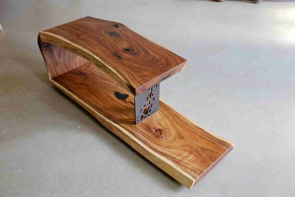 table basse originale sur mesure bois massif acier